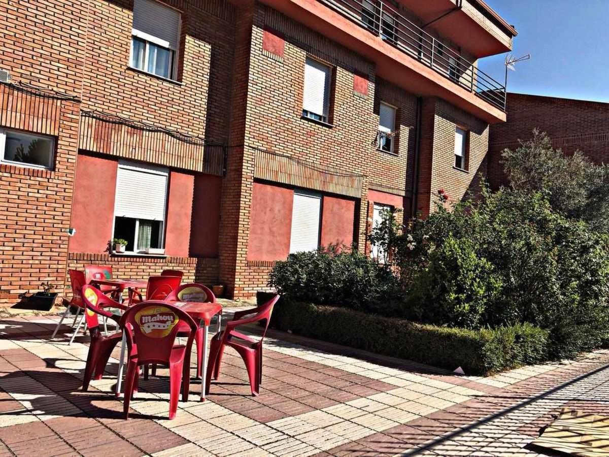 Albergue Ciudad Del Doncel Сигуэнса Номер фото