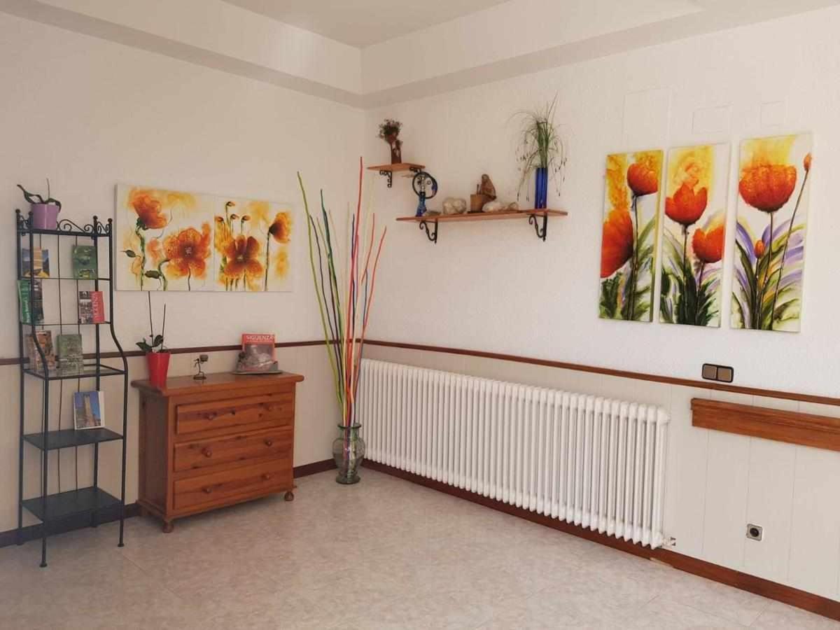 Albergue Ciudad Del Doncel Сигуэнса Номер фото